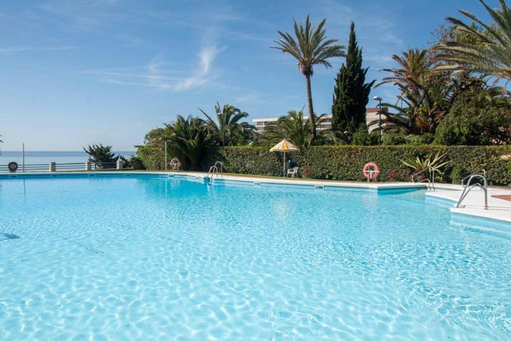 Sunset Beach Charming Apartment With Jacuzzi Torremolinos Exterior photo